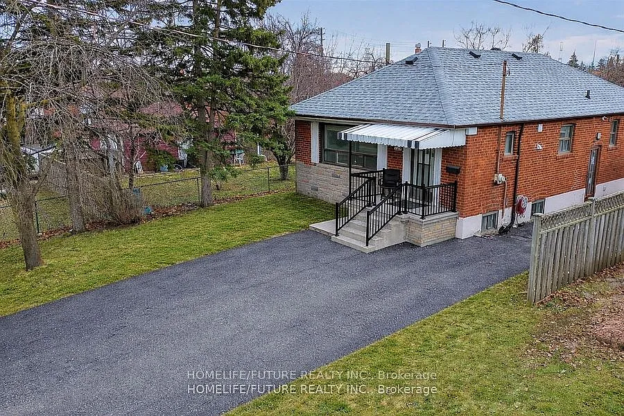 229 Flora Dr #BASEMENT