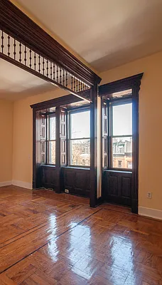 Rented by Compass | media 21