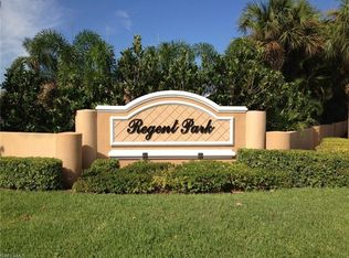 10798 Regent Cir #402, Naples, FL 34109