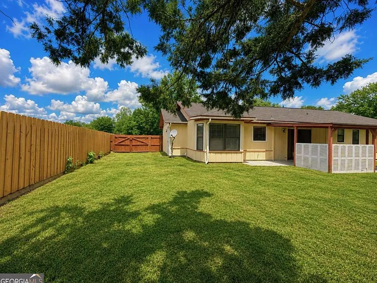 603 Plantation Village Dr — Photo 30