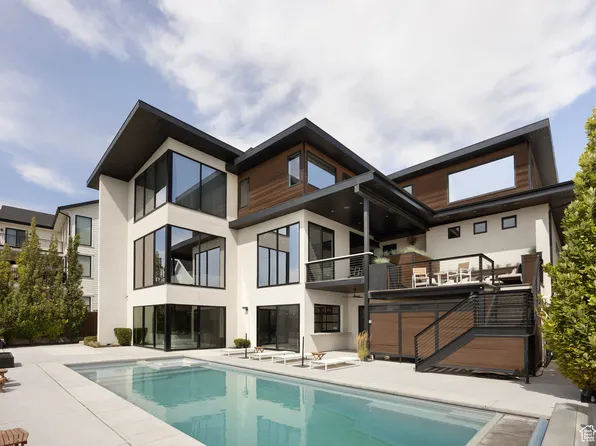 5381 N Eagles View Dr, Lehi, UT 84043