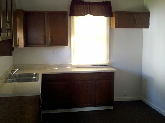 4th image of 514-516 Atlantic Ave #16