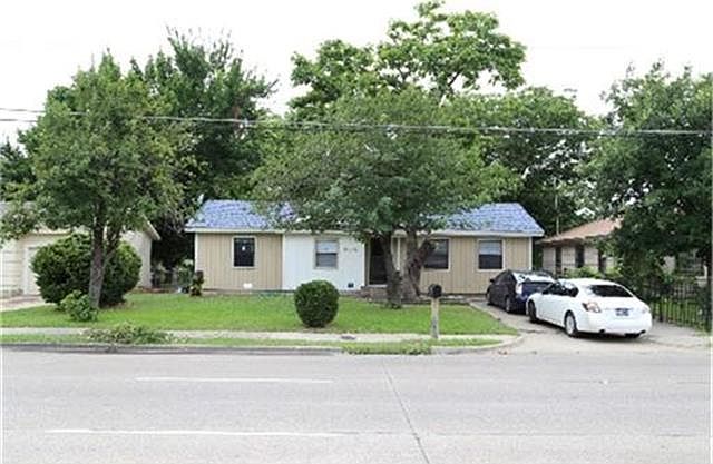 2nd image of 409 Murdock Rd