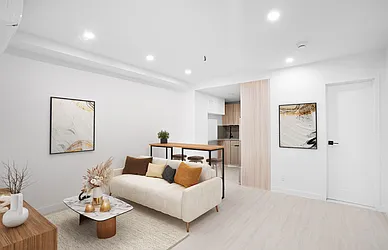 Rented by R New York