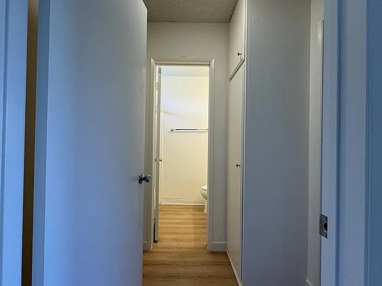 5292 Newcastle Ave #25 — Photo 12
