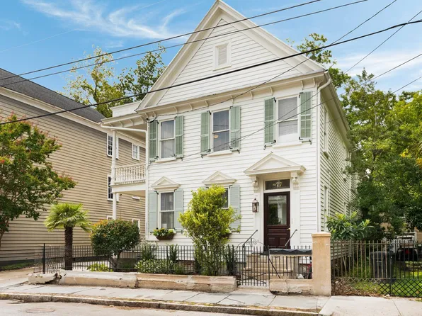 77 Pitt St, Charleston, SC 29403