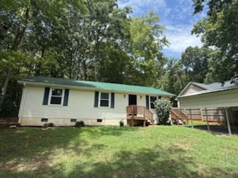 935 Country Place Rd