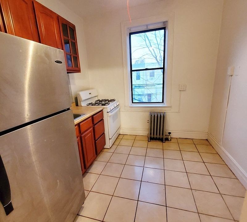 1st image of 30-90 23rd St #1H