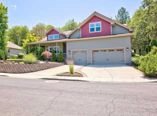 2240 SE Elderberry Ln, Grants Pass, OR 97527