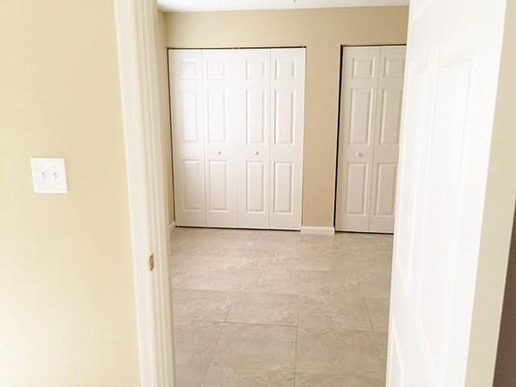 4th image of 9318 N Hartts Dr