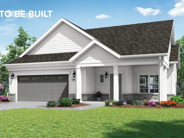 4317 Evergreen Ct #67, North Canton, OH 44720