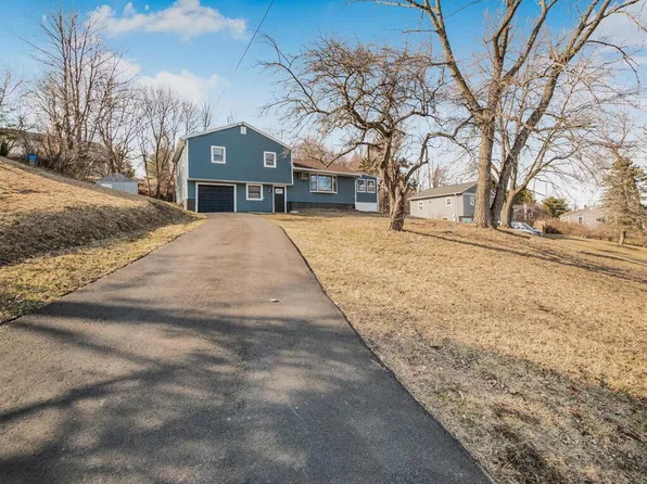 11 Nob Circle, Newburgh, NY 12550