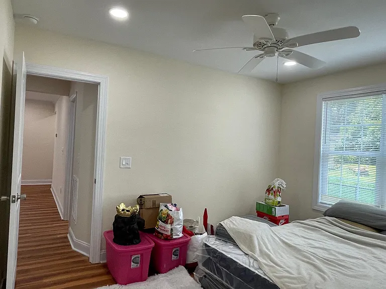 604 Avery St — Photo 40