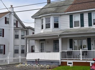 90 Lakeside Ave, Delano, PA 18220