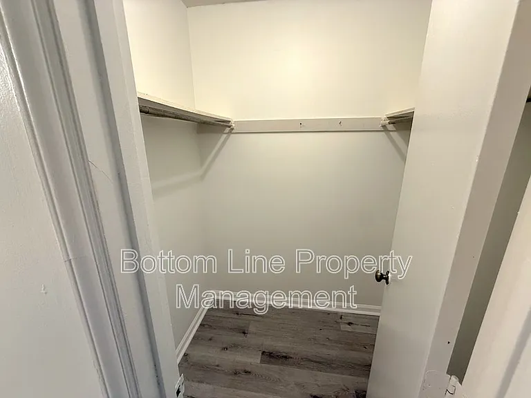 5522 Great Wagon Rd — Photo 10