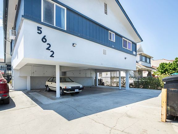 3rd image of 5622 La Mirada Ave APT 2