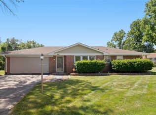 7210 W A St, Belleville, IL 62223