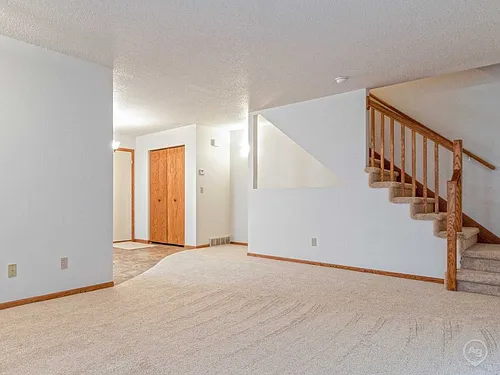 1502 30th Ave S Photo 1