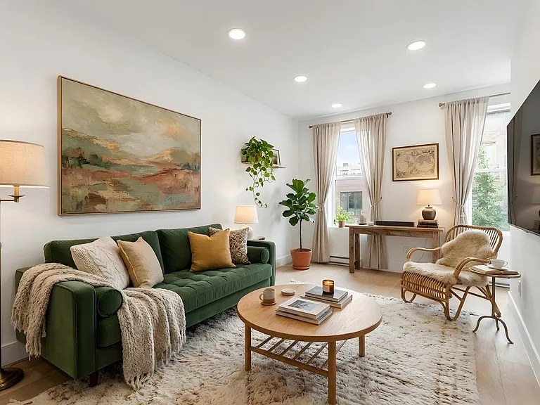 29 Fayette St #3 — Photo 1