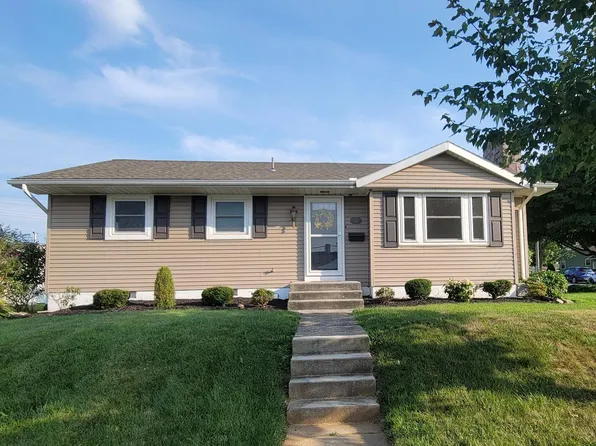 314 W Franklin St, Topton, PA 19562