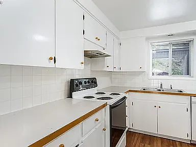 3670 Willamette St — Photo 9