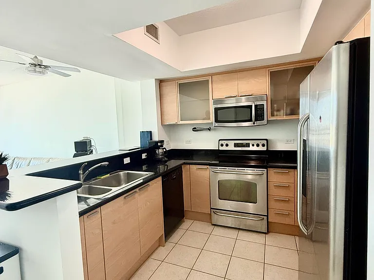 140 S Dixie Hwy #905 — Photo 10