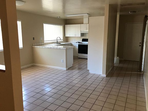 5th image of 7144 Hanna St
