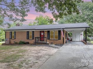 602 Westway Dr, Gastonia, NC