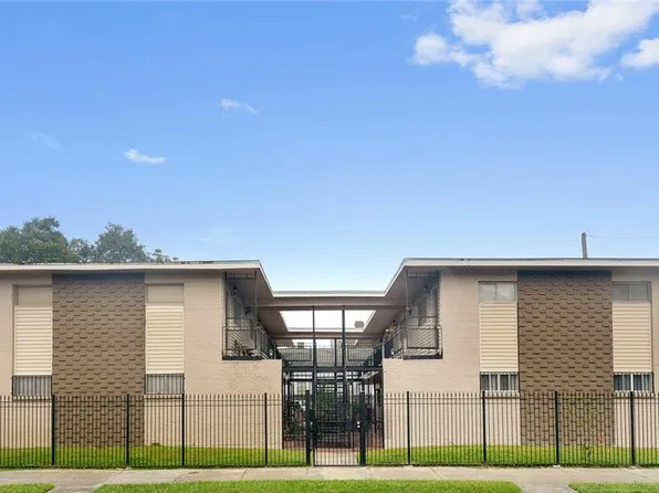 2601 Carondelet St APT K, New Orleans, LA 70130