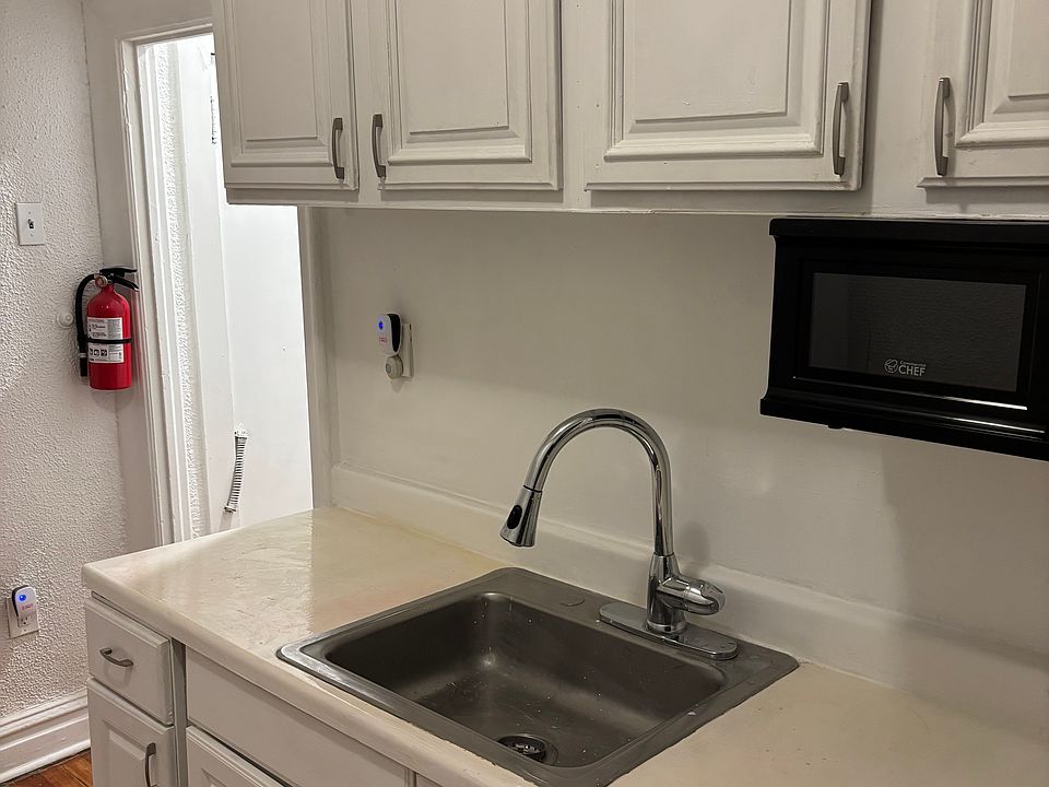2nd image of 6109 Monroe Pl #3D