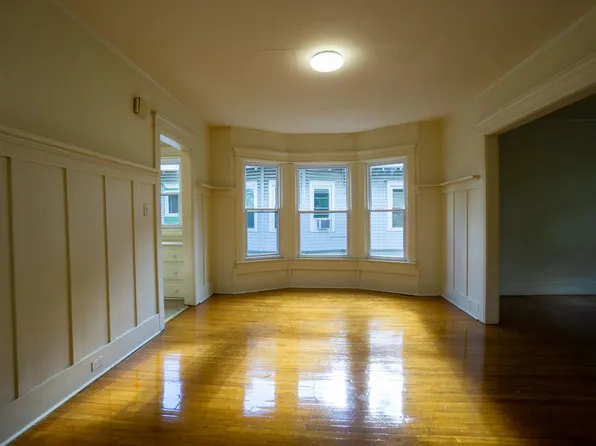 725 Euclid Ave - Available 8/1/27 - 3 Bedroom With Off-Street Parking, 725 Euclid Ave, Syracuse, NY 13210