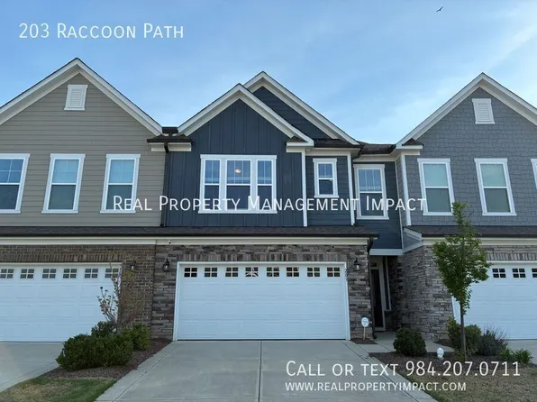 203 Raccoon Path, Holly Springs, NC 27540