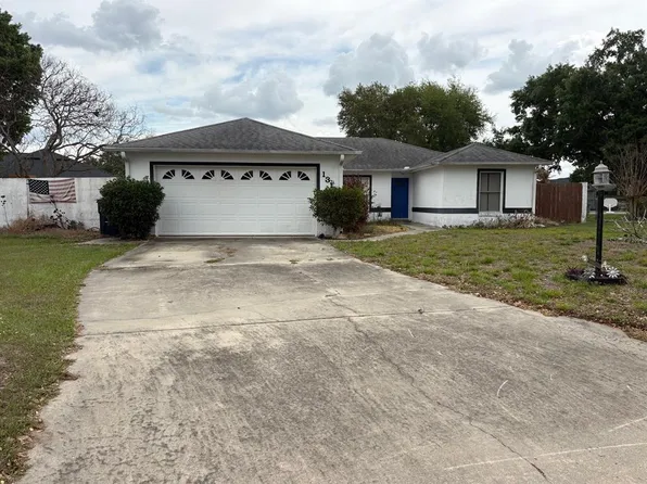 1313 Ariana Woods Cir, Auburndale, FL 33823