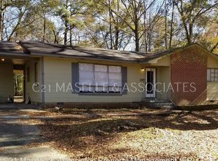 3046 Woodside Dr, Jackson, MS 39212