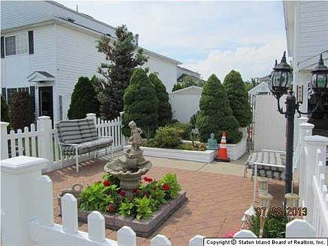 1st image of 503 Medina St