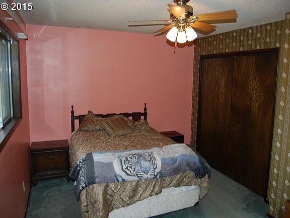 5th image of 9306 NW 15th Ave