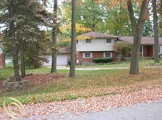 3rd image of 5618 Kingfisher Ln