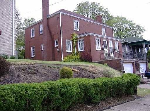 1st image of 352 Argonne Dr
