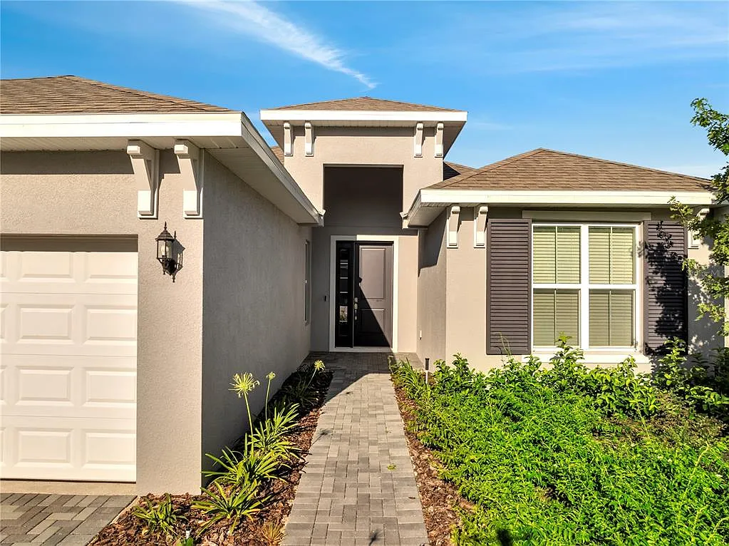 3 bed, 2.0 bath, 1538 sqft, $2,500 — Photo 2