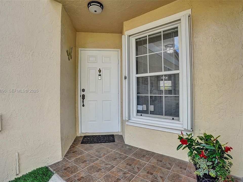 1st image of 8111 Southgate Blvd