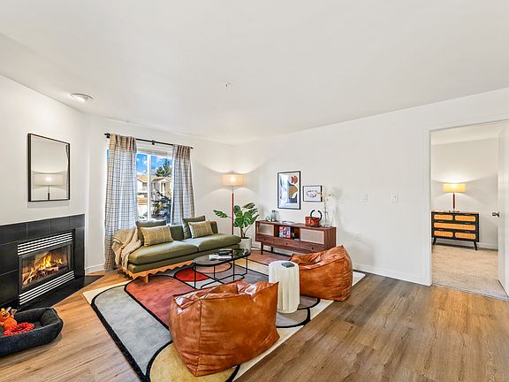 3rd image of 14611 Admiralty Way #L305
