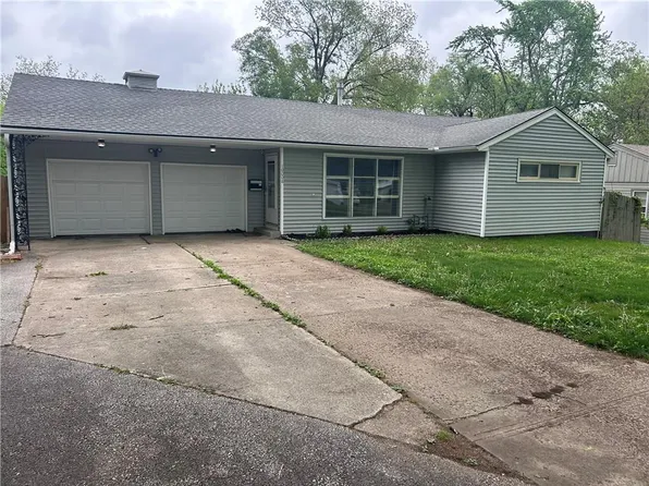 10008 E 68th Ter, Raytown, MO 64133