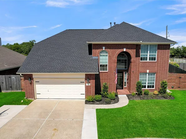 105 Kevin Ct, La Porte, TX 77571