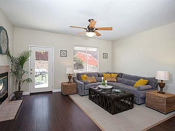 3rd image of 4973 El Mirlo Dr