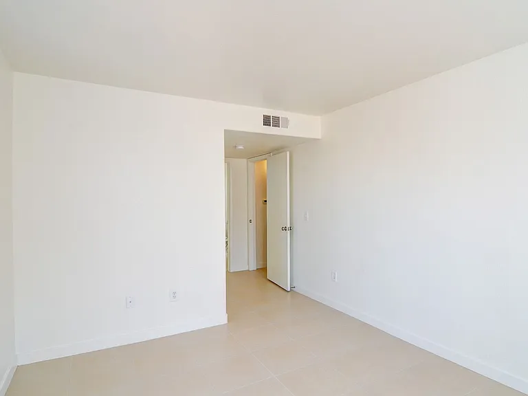 3956 Danny Melamed Ave #101 — Photo 9