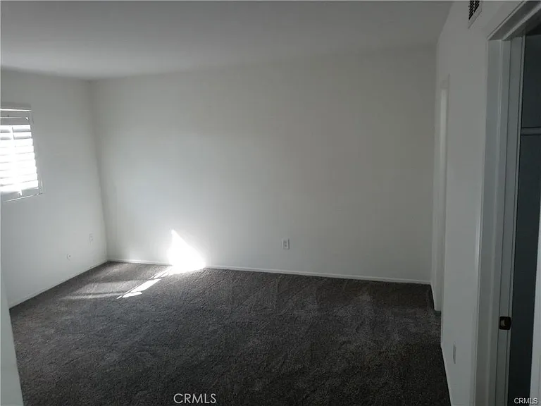 5255 Bellingham Ave #205 — Photo 8