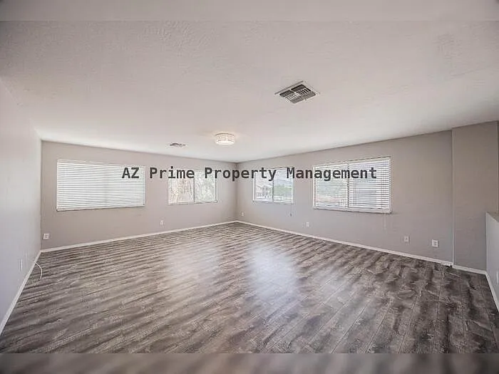 2913 W Fremont Rd — Photo 19