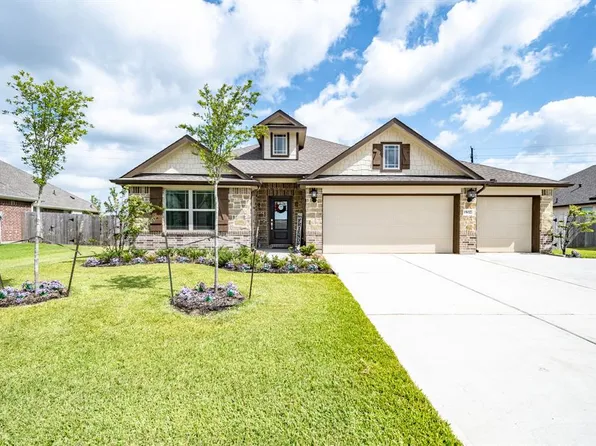 15027 Gulfstream Park Avenue, Mont Belvieu, TX 77523