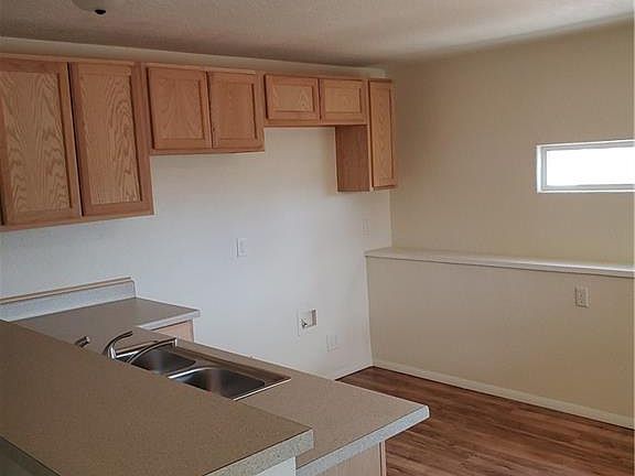 4th image of 1442 E Stony Dr