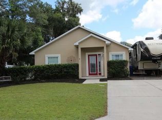 201 Park Ave, Hastings, FL 32145
